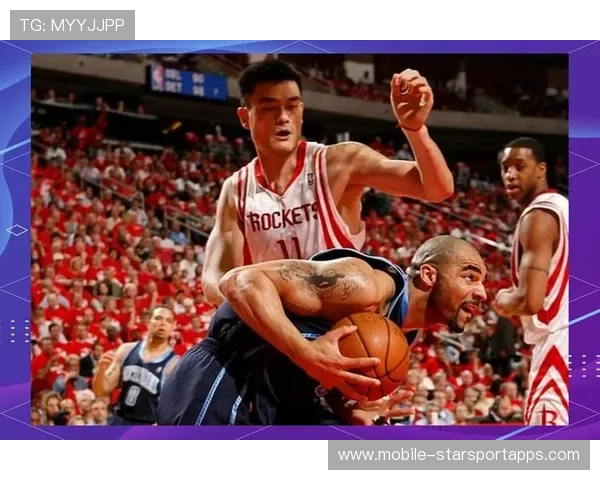 火箭外线仍旧滚烫：探索球队背后的坚韧与荣耀