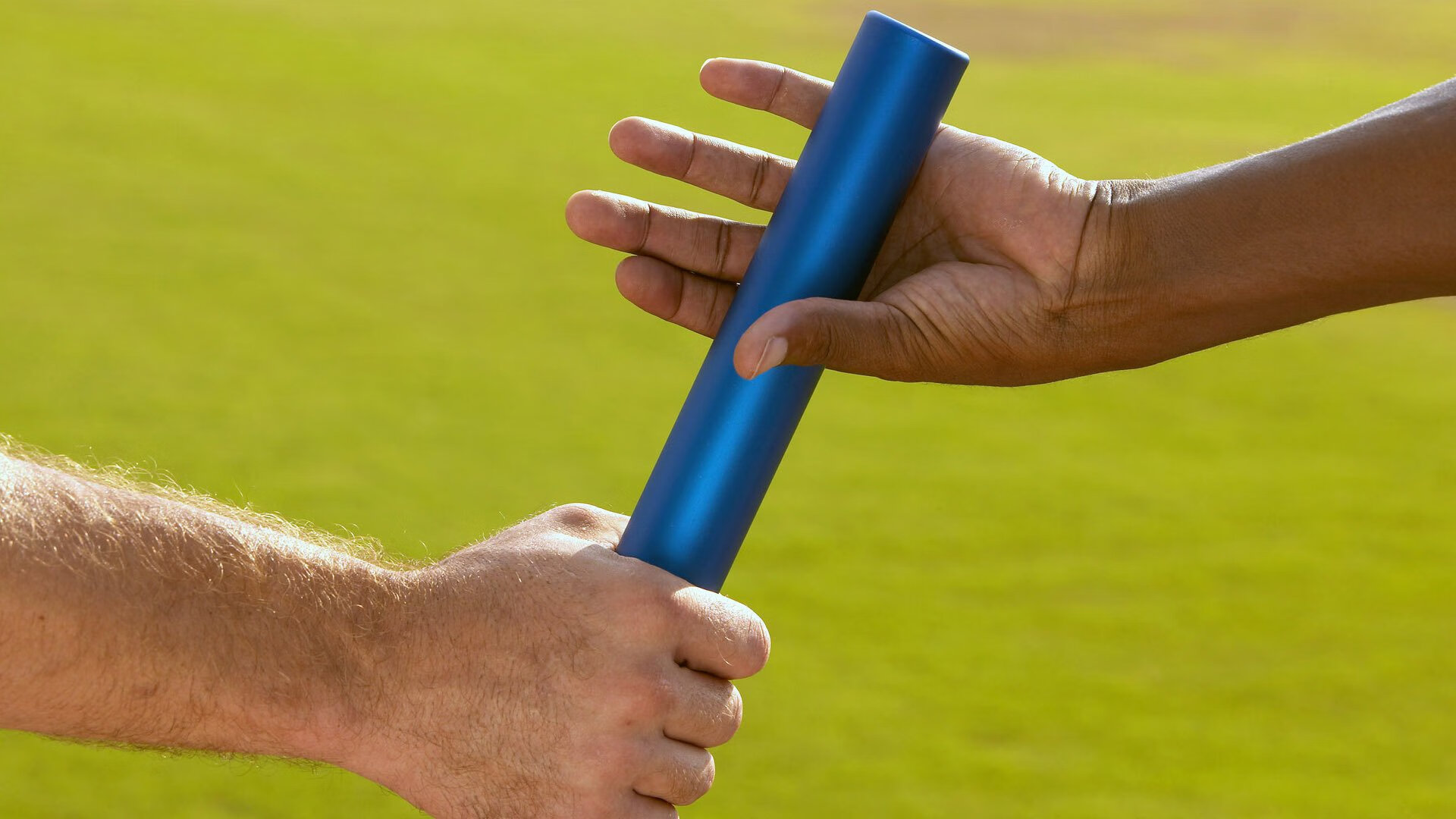 体育焦点报道独家视角，体育新闻电台